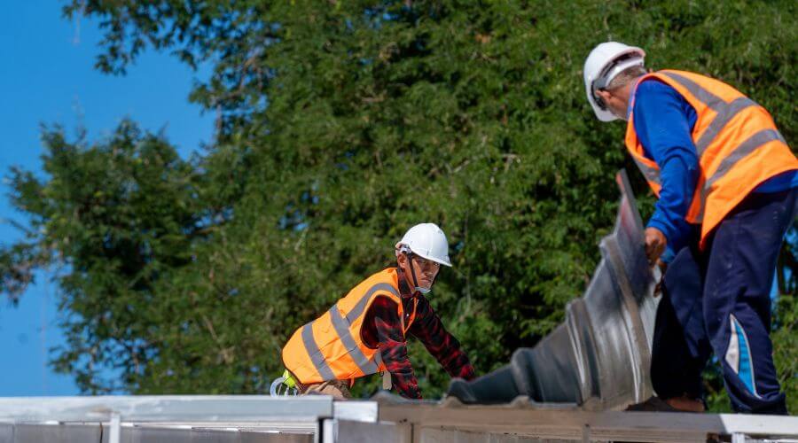 Roof maintenance in Gillett Grove, IA